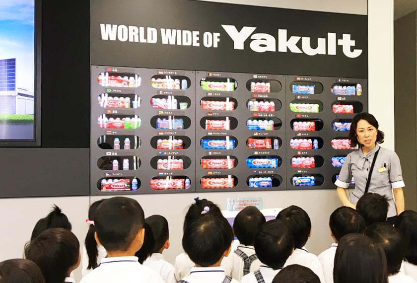 ヤクルトの工場見学会